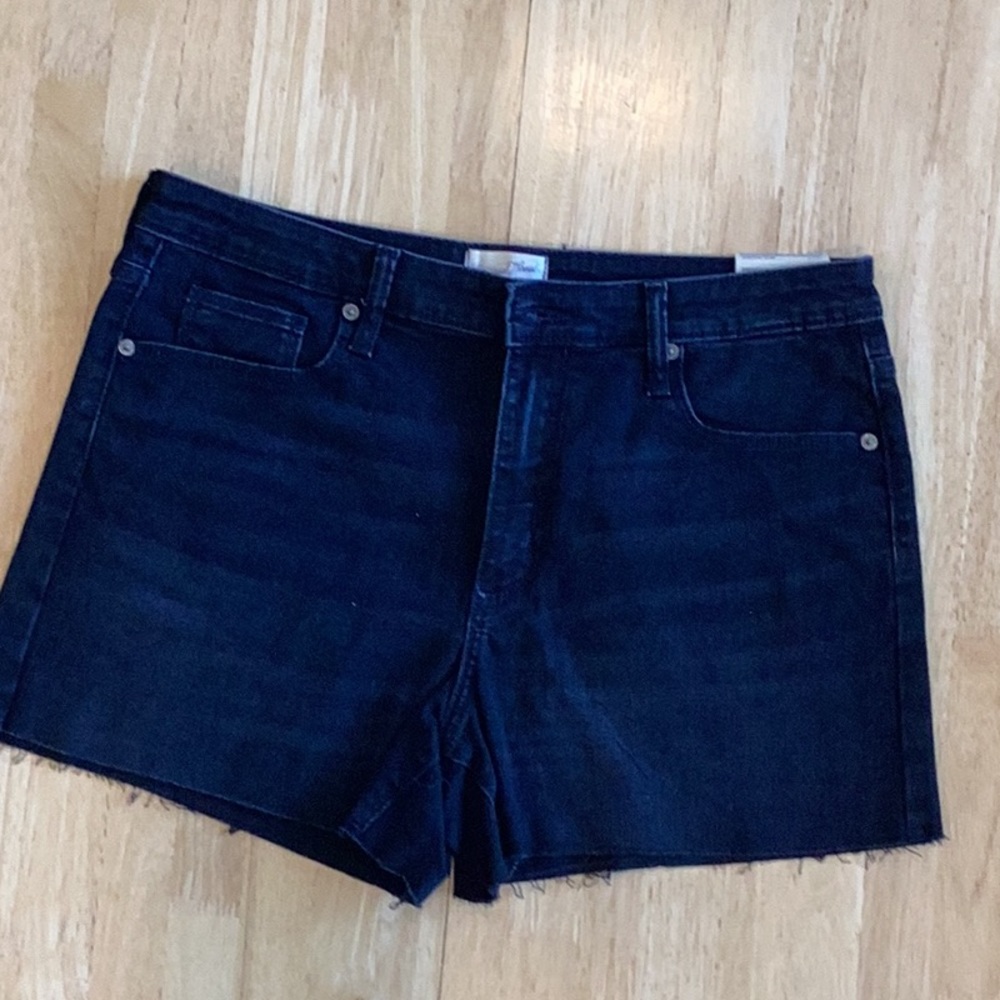 Universal Thread Jean Shorts, Size 14, NWT